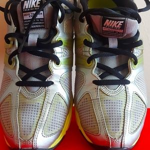 NIKE women's Airmax trainer shoes US size 7.5